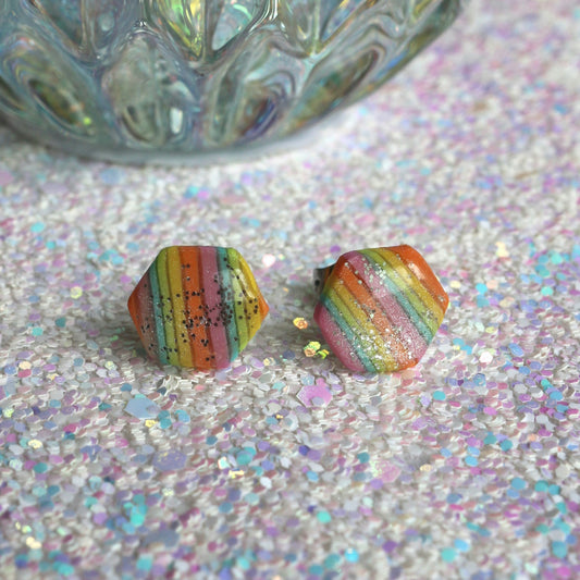 Boucles d'oreilles Petit hexagone- Arc-en-ciel pailleté