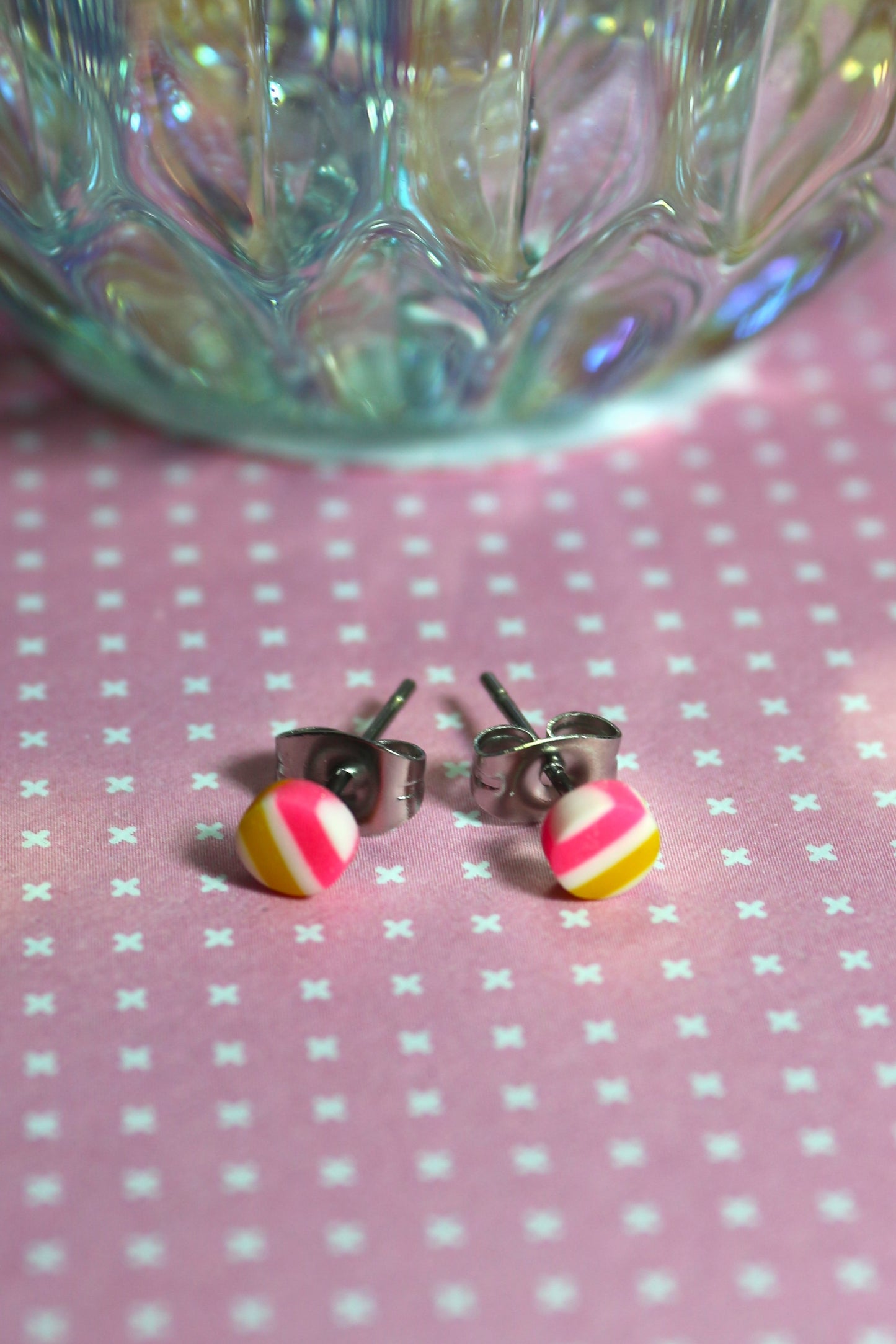 Boucles d'oreilles Summer stripes  4,5mm rose et jaune